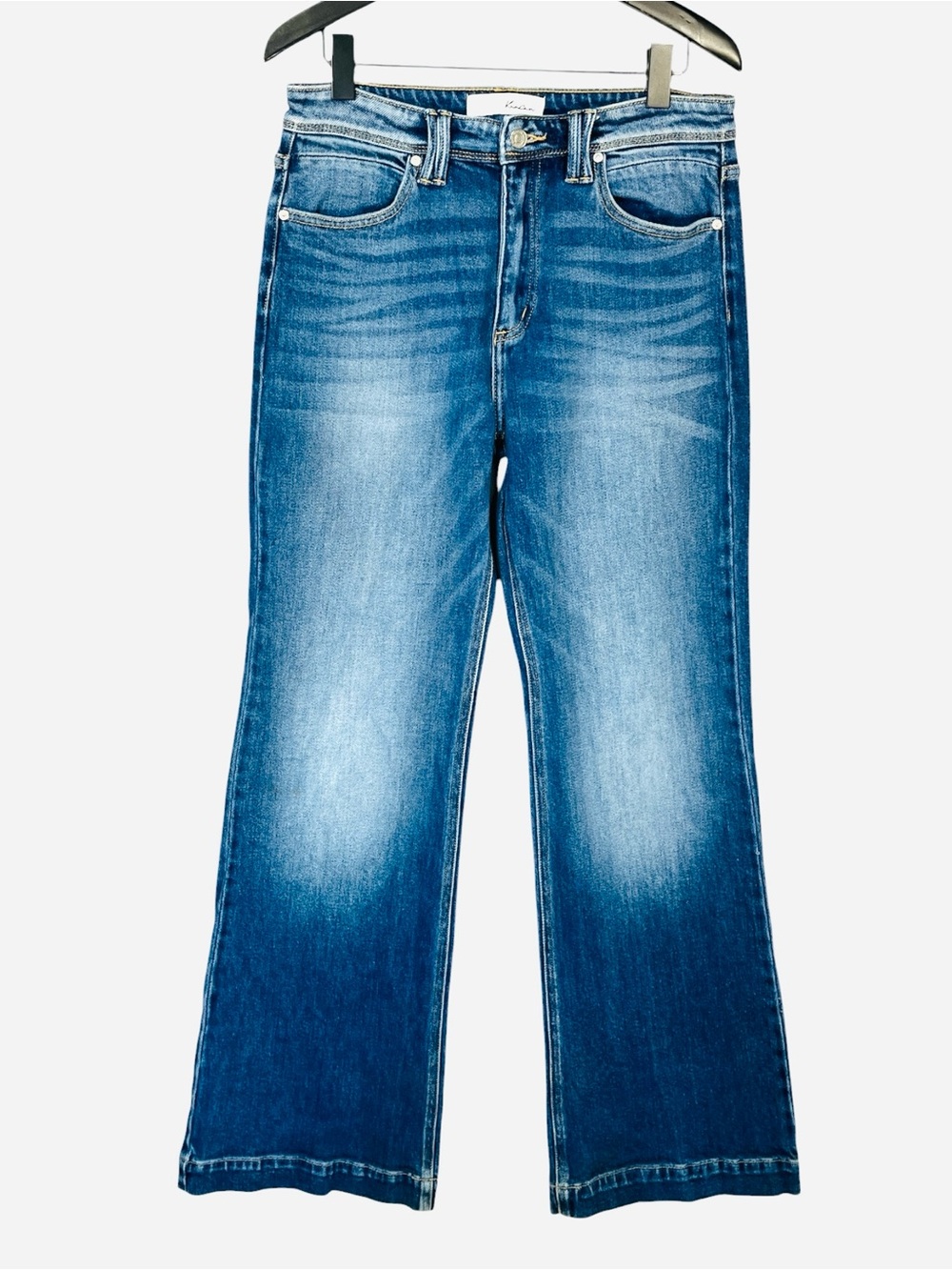 Kancan Holly High Rise Trouser Hem Flare Jeans
Medium Blue Wash Size 9/28 - Picture 4 of 10